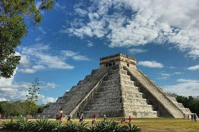 Private tour TULUM and CHICHEN ITZA with swimming in Cenote from Cancun - What Makes This Tour Stand Out?