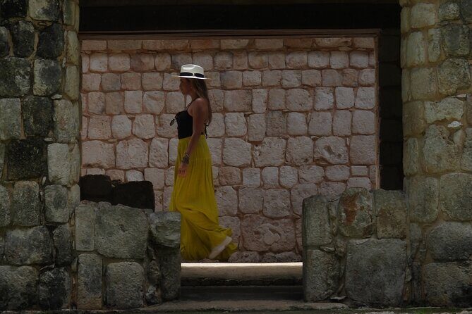Private tour Uxmal Ruins plus Mucuyche Hacienda and Cenotes - Who Should Consider This Tour?