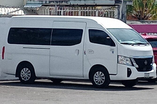 Private transfer airport Cancun hotels Cancun 1 to 8 people - The Booking and Meeting Process