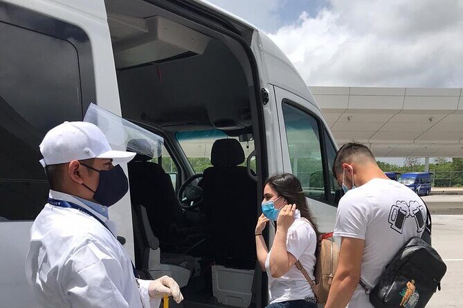 Private Transfer- Airport-Hotel Cancun Up 1 to 5 Passengers - What to Expect from the Service