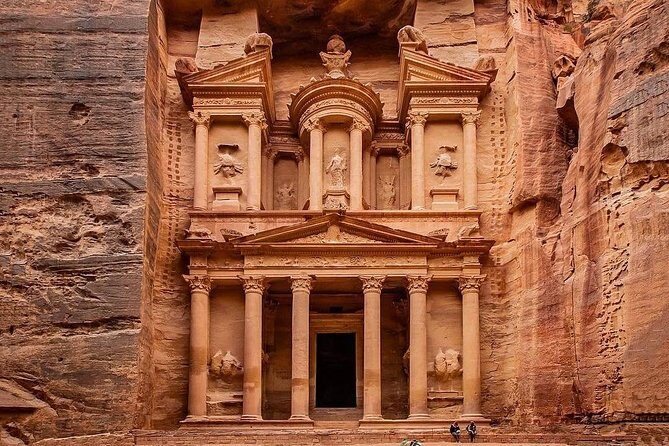 Private Transfer From Amman City To Petra - The Scenic Route and Stops