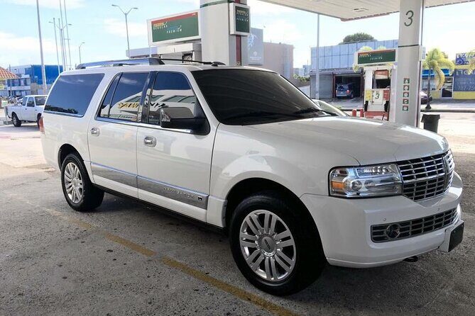 Private Transfer from Cancún Airport (CUN) to El Dorado Maroma - Booking and Communication