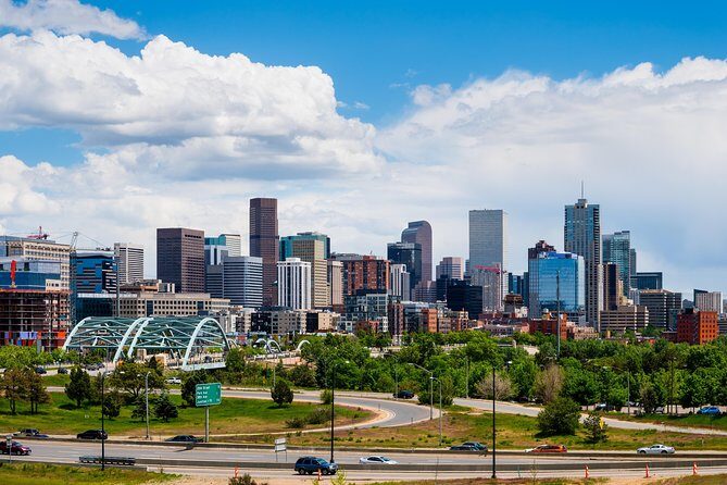 Private Transfer from Denver to Denver Airport DEN in Luxury Van - What You Can Expect on the Day