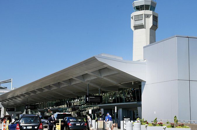 Private Transfer from or to Cleveland Airport (CLE) - Why This Transfer Offers Good Value