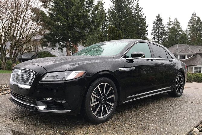 Private Transfer from Vancouver Hotel OR Port to Airport. - A Closer Look at the Experience