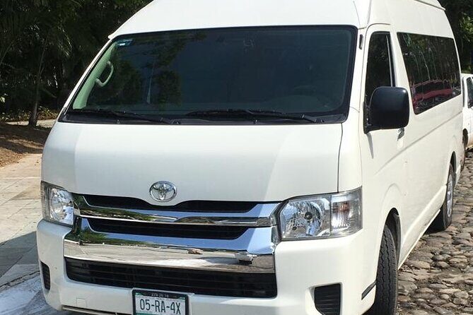 Private Transfer from Zihuatanejo Airport to Zihuatanejo - The Sum Up