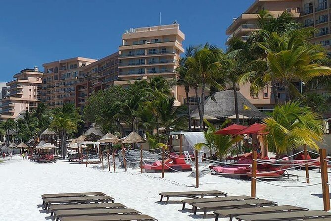 Private Transfer (One Way) Cancun And Hotel Zone (1-8 Passengers) - What the Reviews Say