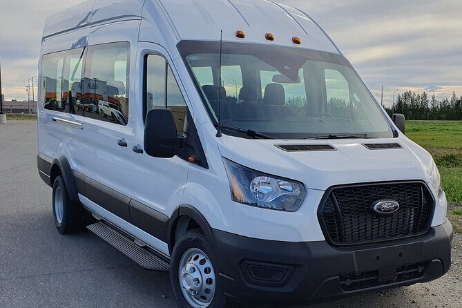 Private Transportation Between Fairbanks and Denali National Park - Who Will Love This?
