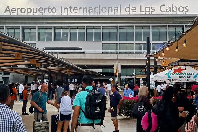 Private Transportation Cabo San Lucas Airport Round Trip - Vehicle and Comfort