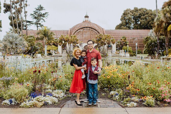 Private Vacation Photography Session with Local Photographer in San Diego - Who Should Consider This?