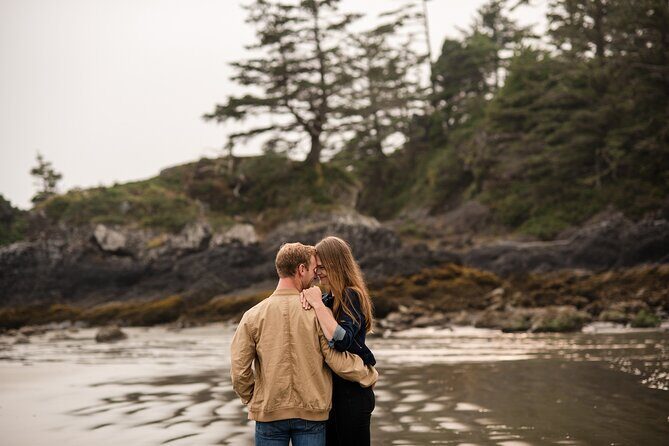 Private Vacation Photography Session with Local Photographer in Tofino - Who Should Consider This Experience?