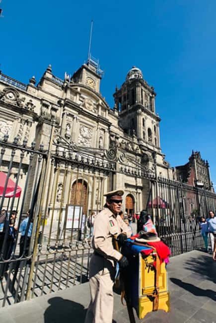 Private walking tour Historic Center of Mexico City - What to Expect and How It Feels