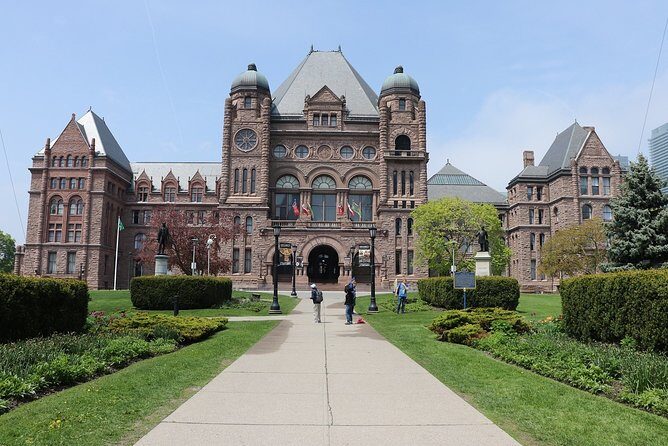 Private Walking Tour in Downtown Toronto - What Travelers Say (Based on Reviews)