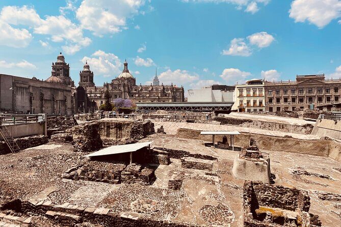 Private Walking Tour in Templo Mayor and Bellas Artes - Authentic Experiences and Genuine Insights