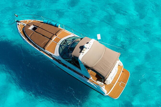 Private Yacht Rental Cancun Up to 15 passengers Isla Mujeres - The Itinerary: From Lagoon to Isla Mujeres