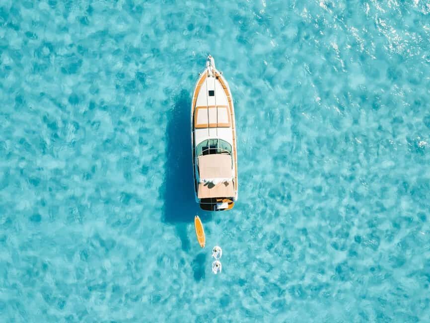 Private yacht ride in Cancun - What to Bring and Tips for a Smooth Day