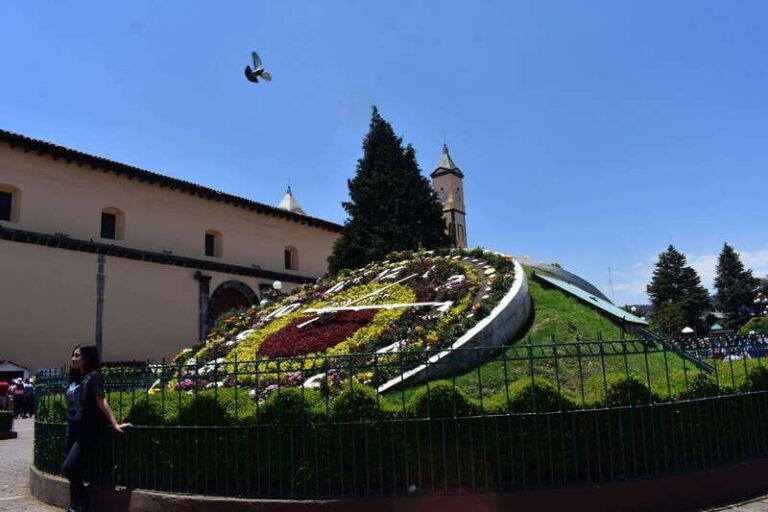 Puebla: Piled Stones Valley and Zacatlán Private Day Tour - The Practical Side: What to Expect