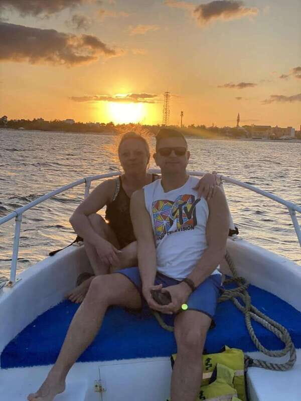 Puerto Morelos: Private Sunset Cruise with Snacks & Drinks - Is It Worth the Price?