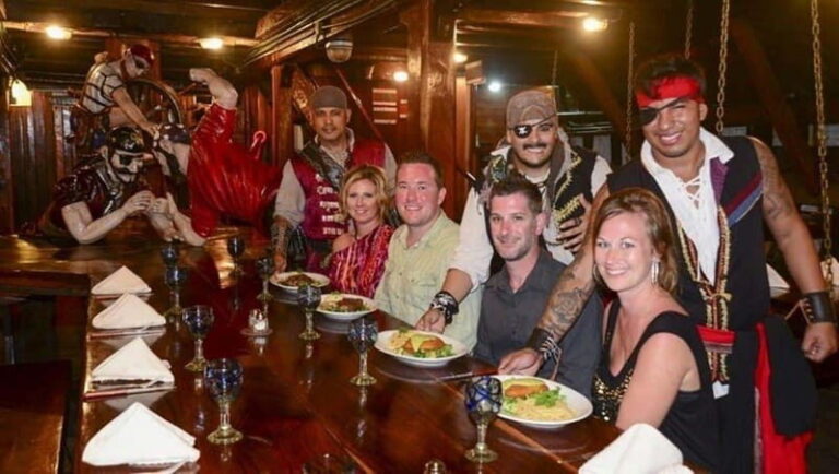 Puerto Vallarta: Dinner Under the Sea - The Gourmet Dinner: Options and Value