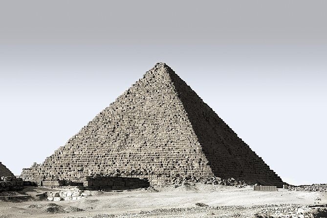Pyramids of Giza & Sphinx & valley temple Tour with Egyptian lunch - FAQ