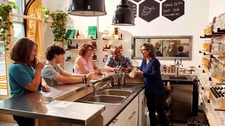 Quebec City: Honey and Distillery Tour with Tasting - Why This Tour Works for Travelers