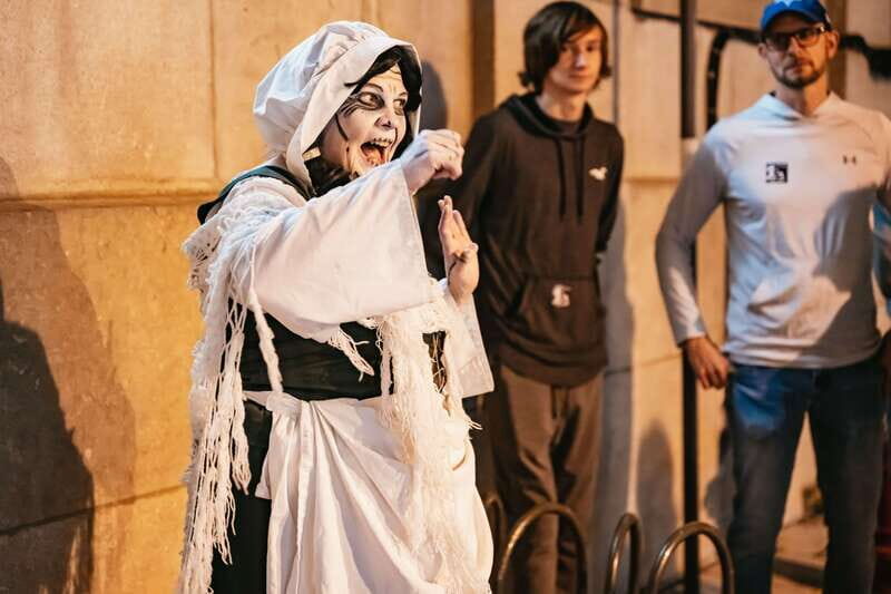Quebec Interactive Street Theatre: "Crimes in New France" - Who Will Love This Tour?