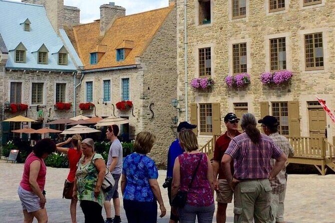 Quebec Old Town Walking Tour With A Guide - Detailed Breakdown of the Itinerary