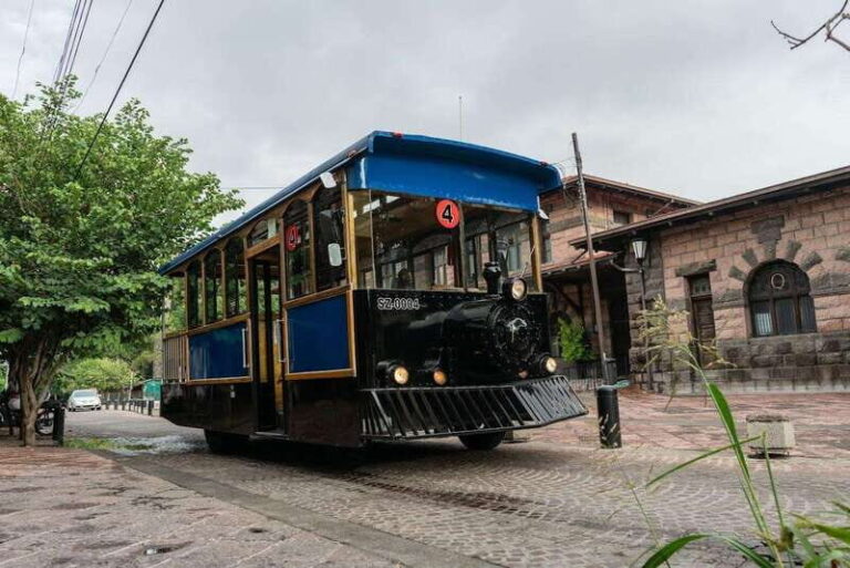 Querétaro: Tranvia Classic Trolley Car Guided Tour - Exploring the Routes: What You’ll See and Experience