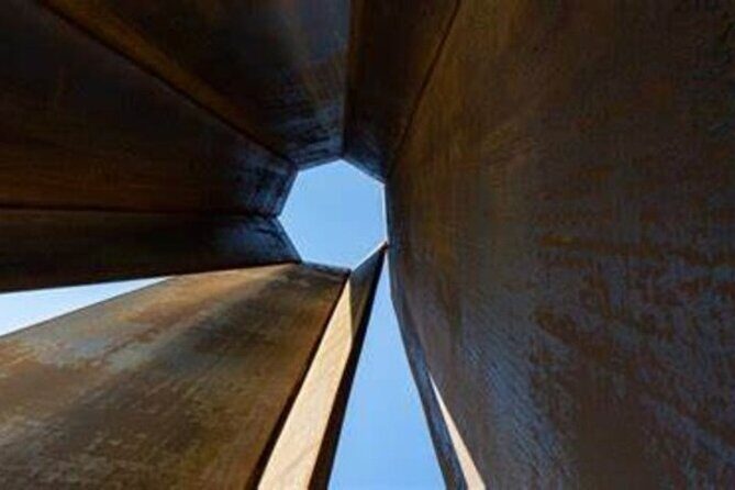 Richard Serra Sculpture Mushroom Rock Formation Tour - What to Expect from the Tour
