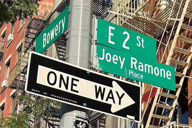 Rock and Roll History and Culture Walking Tour in New York City - The Guide and Experience
