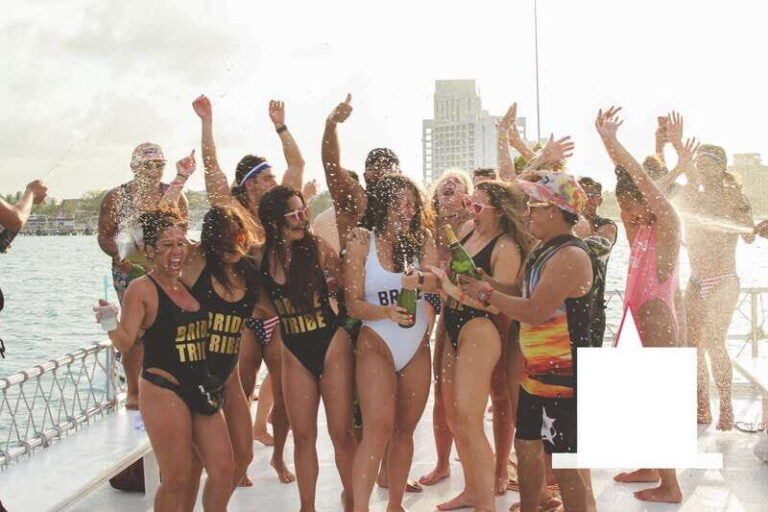 Rockstar Boat Party Cancun - Booze Cruise Cancun (18+) - An In-Depth Look at the Rockstar Boat Party Cancun Experience