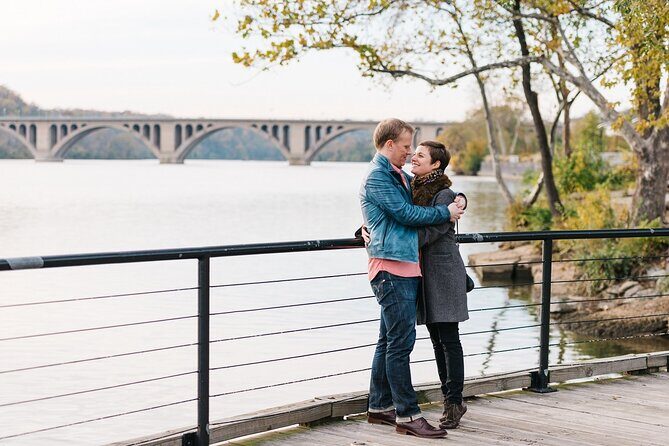 Romantic Photoshoot in Georgetown Waterfront in Washington