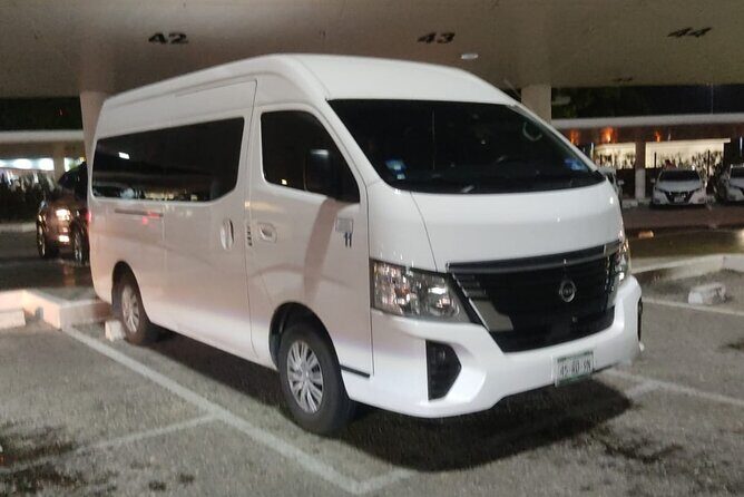 Round Trip Transfer Cancun Airport to Hotel Cancun 1 to 8 - Analyzing the Cost and Value