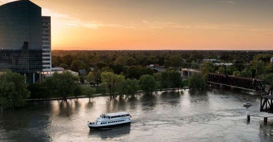 Sacramento: New Year's Eve River Cruise - Why This Cruise Is Worth Considering
