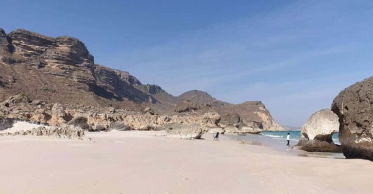Salalah:Fazayah Beach of the Indian Ocean and Mughsail Beach - Starting Point: Frankincense Farm and Incense Trees