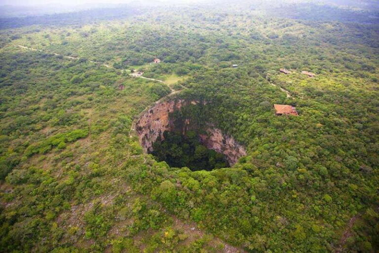 San Cristobal: Sima de las Cotorras and Cascada El Aguacero - What the Tour Entails: A Deep Dive into the Day