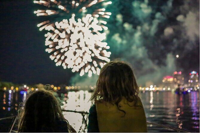 San Diego 4th of July Fireworks Cruise - The Experience: A Detailed Look at the San Diego 4th of July Fireworks Cruise