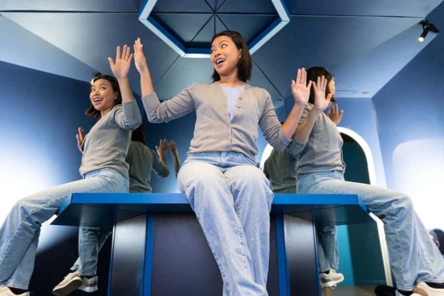 San Diego: Museum of Illusions Entry Ticket - Exploring the Museum of Illusions San Diego