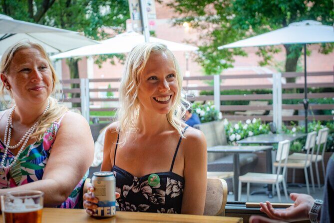 San Diego Small-Group Gaslamp History Tour Pub Crawl - Authentic Stories, Fun & Education