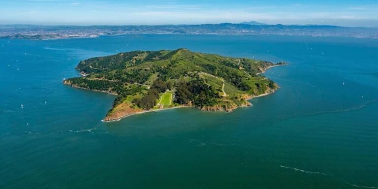 San Francisco: Alcatraz & Angel Island Ticket, Ferry & Tour - Who Should Consider This Tour