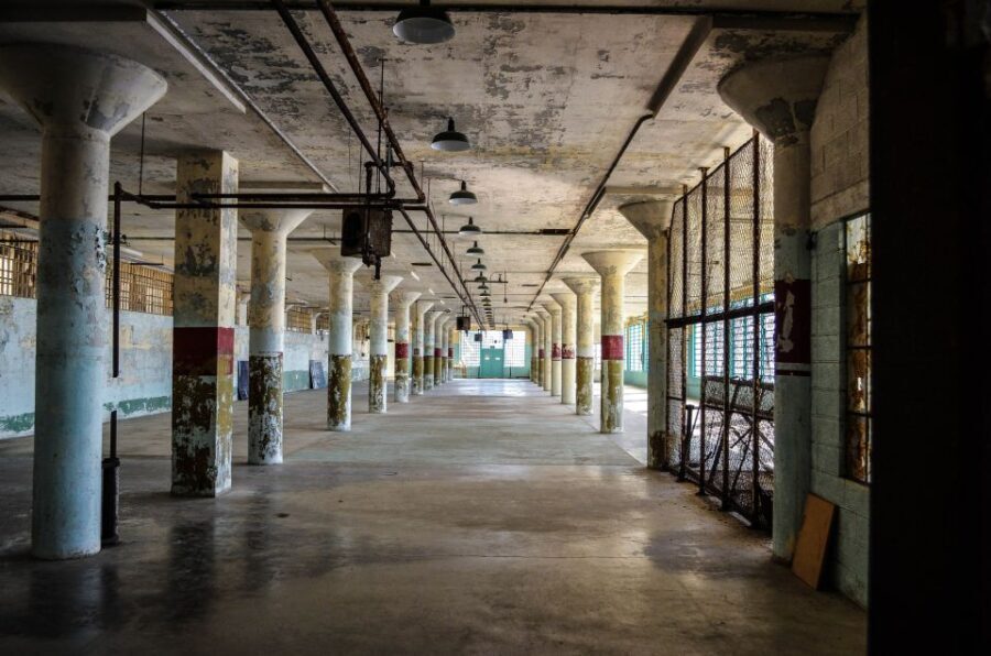 San Francisco: City Highlights Tour with Alcatraz Ferry - What Makes This Tour Stand Out?