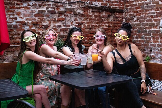San Francisco Ghosts Boos and Booze Haunted Pub Crawl - Who Guides the Tour and Why It Matters