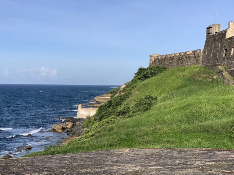 San Juan: Ghosts and Spooky History Walking Tour - The Itinerary: What You’ll See and Hear