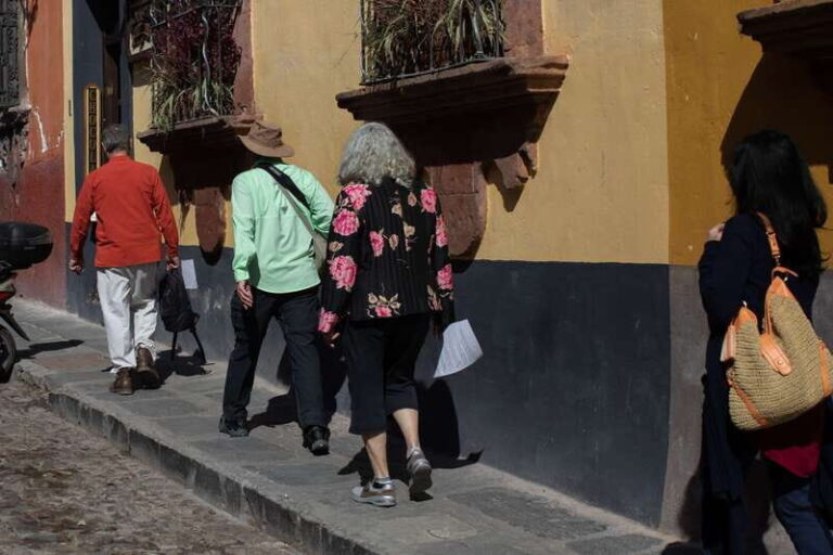 San Miguel de Allende: Chocolate Tasting and Walking Tour - Exploring the Itinerary in Detail