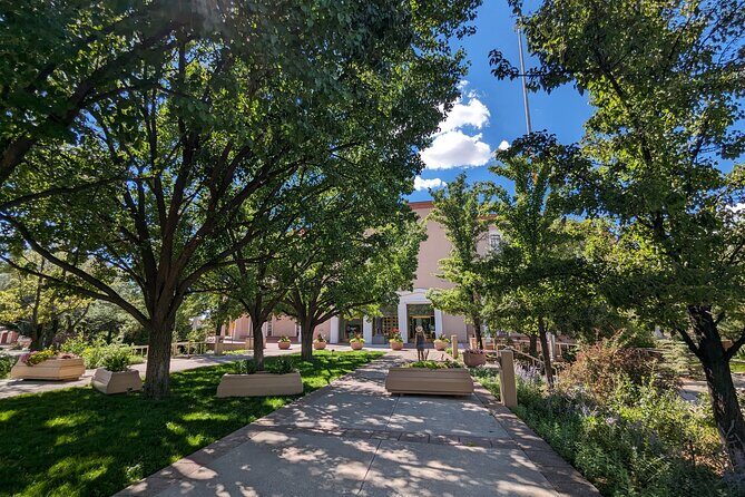 Santa Fe Scavenger Hunt Walking Tour and Game - Analyzing the Value