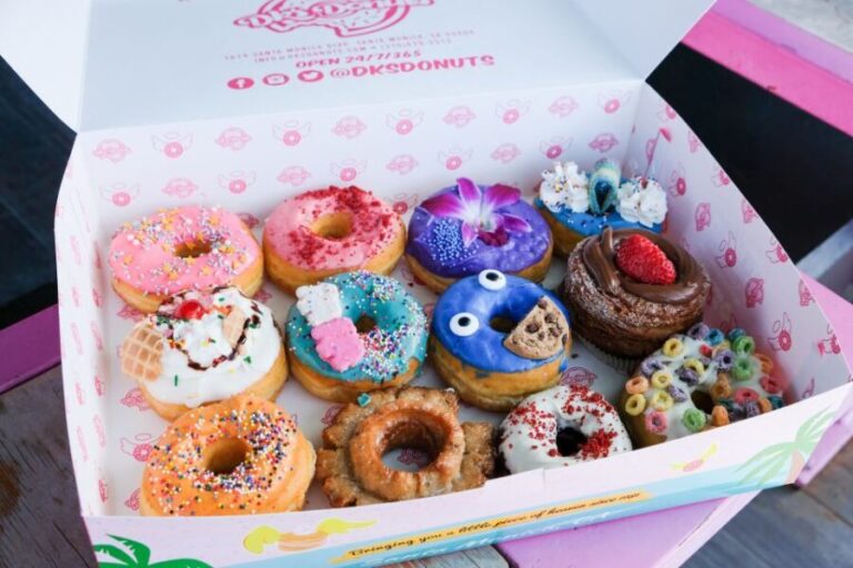 Santa Monica Donut Adventure by Underground Donut Tour - What the Tour Looks Like: A Closer Look