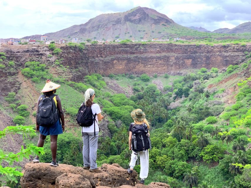 Santiago: Calabaceira Valley Trek & Visit to Cidade Velha - A Closer Look at the Itinerary and Experience