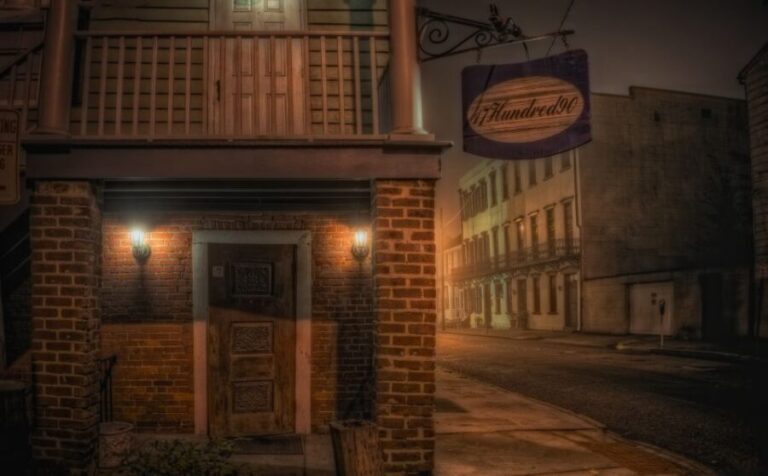 Savannah: Haunted Pub Crawl - What to Expect on the Haunted Pub Crawl