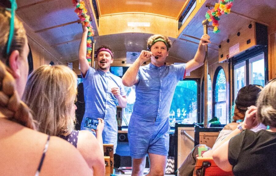 Savannah: "Savannah for Morons" Comedy Trolley Tour - The Practical Side: Details and Value