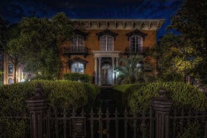 Savannah's Ghost City "Dead of Night" Walking Night Tour - What Travelers Say